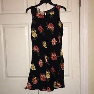 Vintage LG Rose slip on sleeveless dress Sz M NWOT
